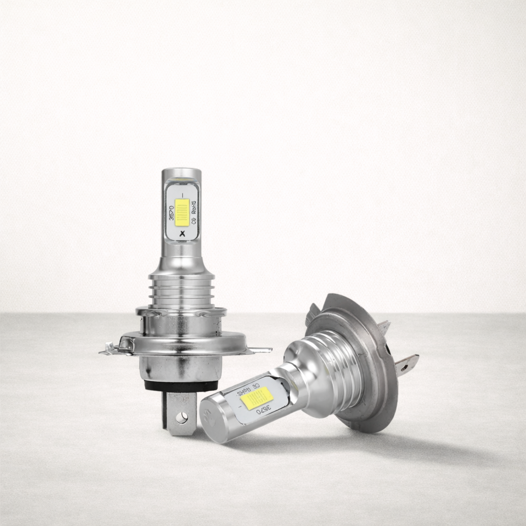 Ampoule H4 LED | H4 lumière bleue glacée 12000K